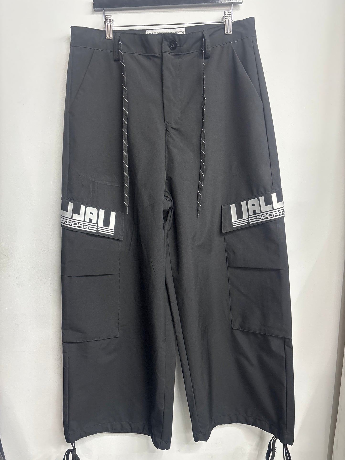 Vale Sports Division Cargo Pants "Black/Silver"