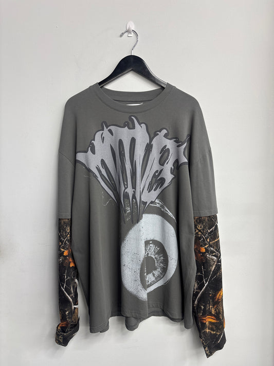 Motives Eyeball L/S Tee "Gray"